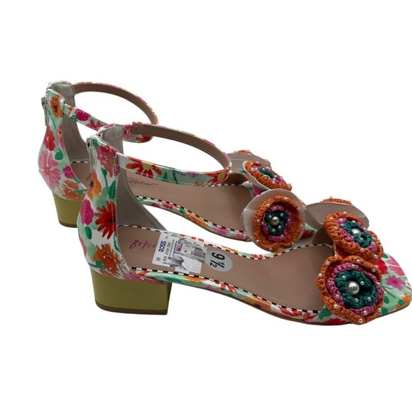 Betsey Johnson Size 9.5 Floral Embellished Fashon Ankle Strap Sandals - Picture 6 of 8